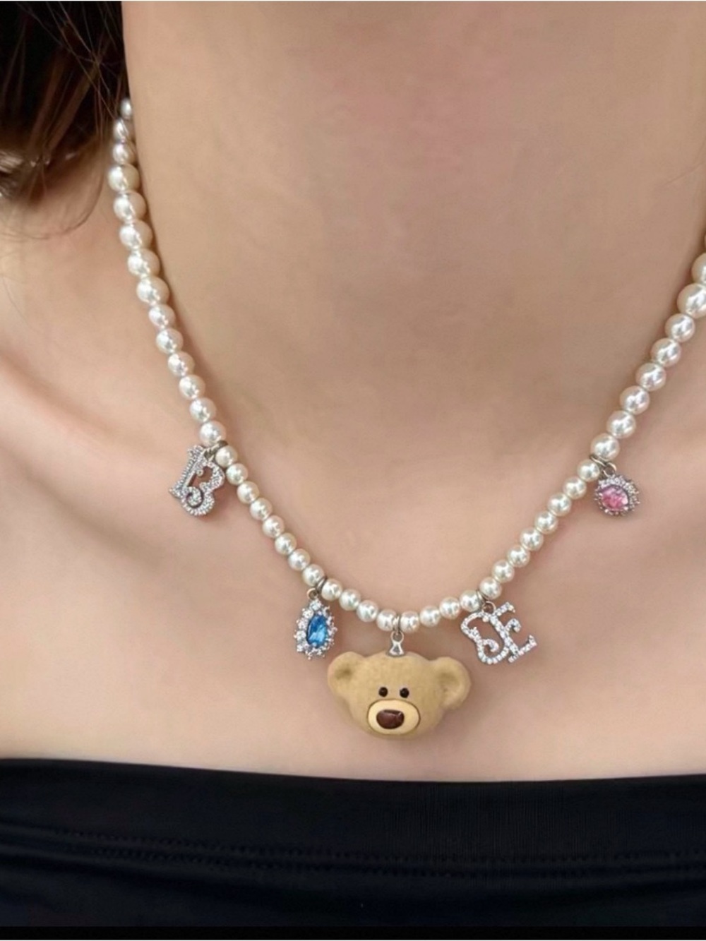 Brown plush bear micro-inlaid zircon pendant pearl necklace